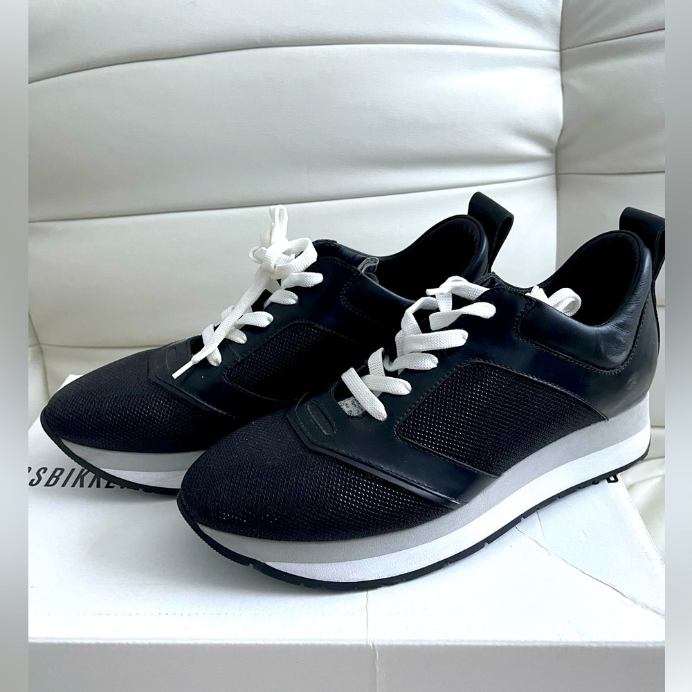 Bikkembergs sneaker Italian size 39, 8.5 U.S.